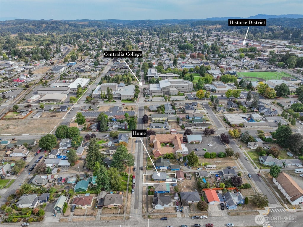 Photo of 516 S Washington Avenue, Centralia, WA 98531 (MLS # 2580917)