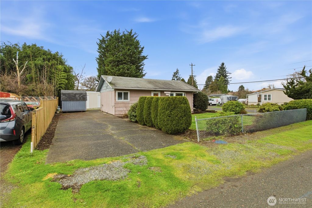 Photo of 12203 48th Avenue S #A &amp; B, Tukwila, WA 98178 (MLS # 2463577)