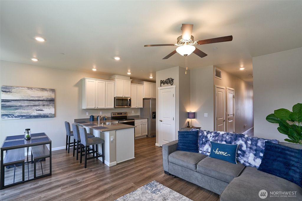 Photo of 8727 E Gilman Avenue, Arlington, WA 98223 (MLS # 2388755)