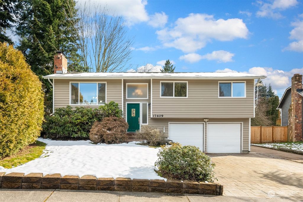 Photo of 17409 26th Avenue SE, Bothell, WA 98012 (MLS # 2331297)