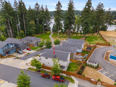 Photo of 7748 20th Lane SE, Lacey, WA 98503 (MLS # 2419558)
