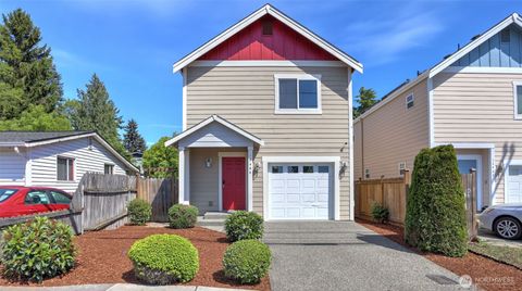 Photo of 12456 4th Avenue SW, Seattle, WA 98146 (MLS # 2521180)