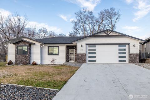 Photo of 271 NW Chinook Way, East Wenatchee, WA 98802 (MLS # 2476949)