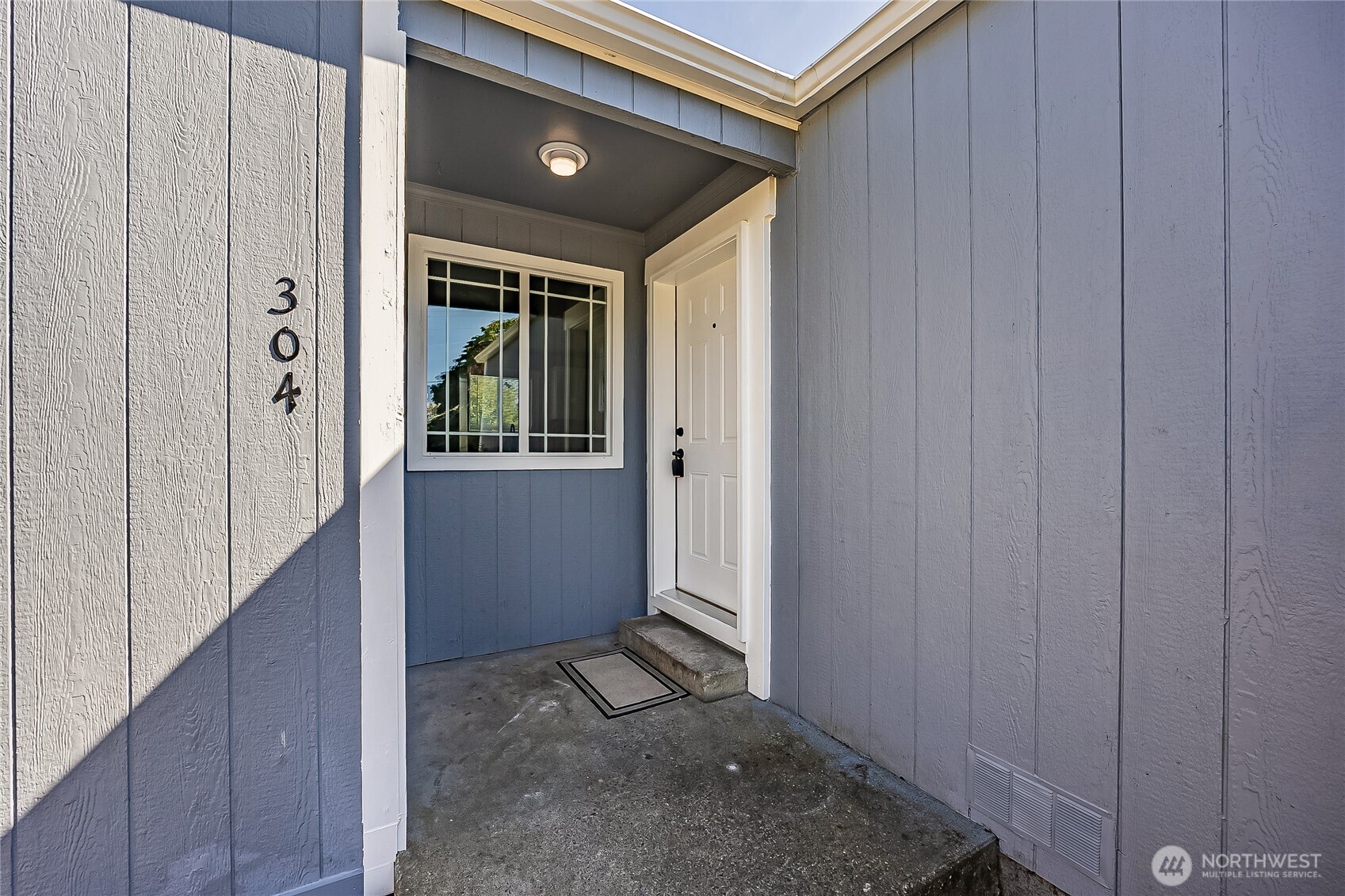 304 Edwards Street SW