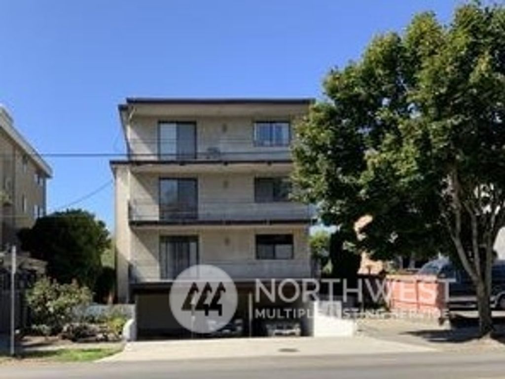 Photo of 6549 California Avenue SW, Seattle, WA 98136 (MLS # 2154131)