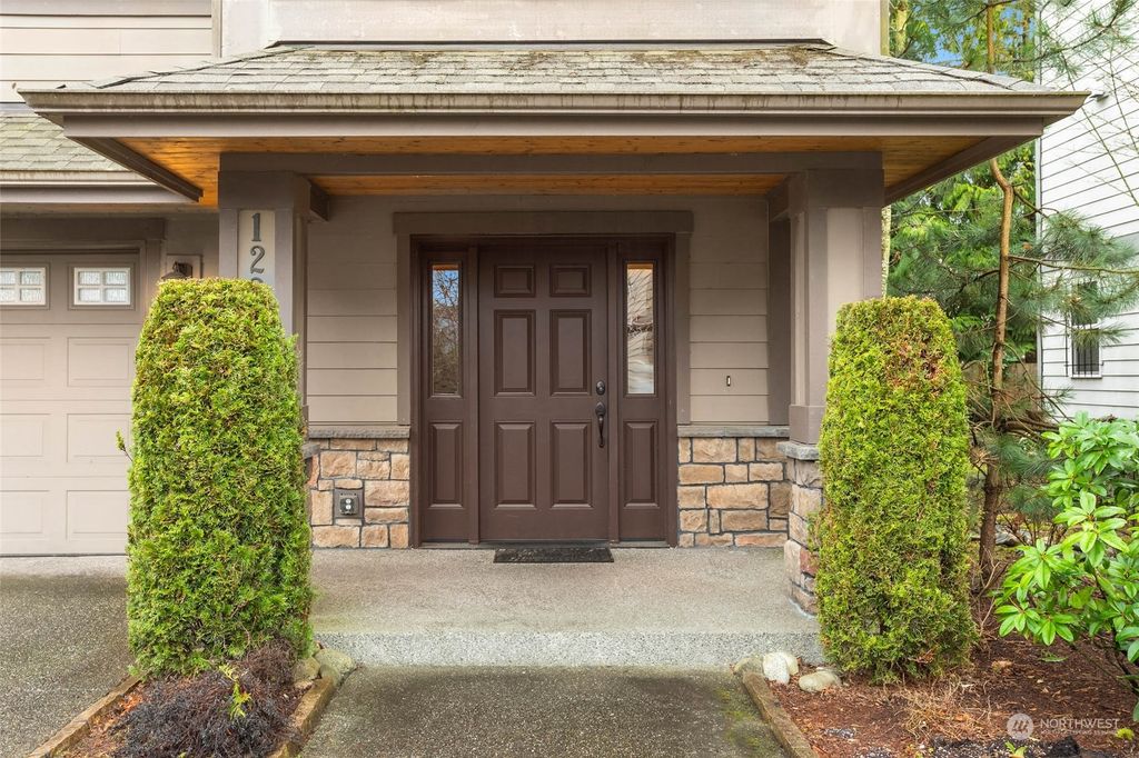 Photo of 1228 162nd Place SW, Lynnwood, WA 98087 (MLS # 2205188)