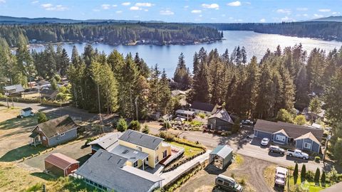 Photo of 220 E Olympic Drive, Grapeview, WA 98546 (MLS # 2526339)