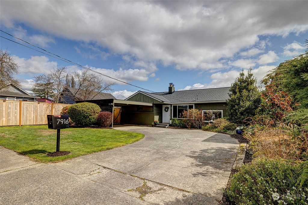 Photo of 7916 49th Avenue S, Seattle, WA 98118 (MLS # 2052415)