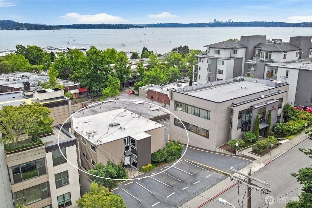 Photo of 125 3rd Avenue #200, Kirkland, WA 98033 (MLS # 2514097)