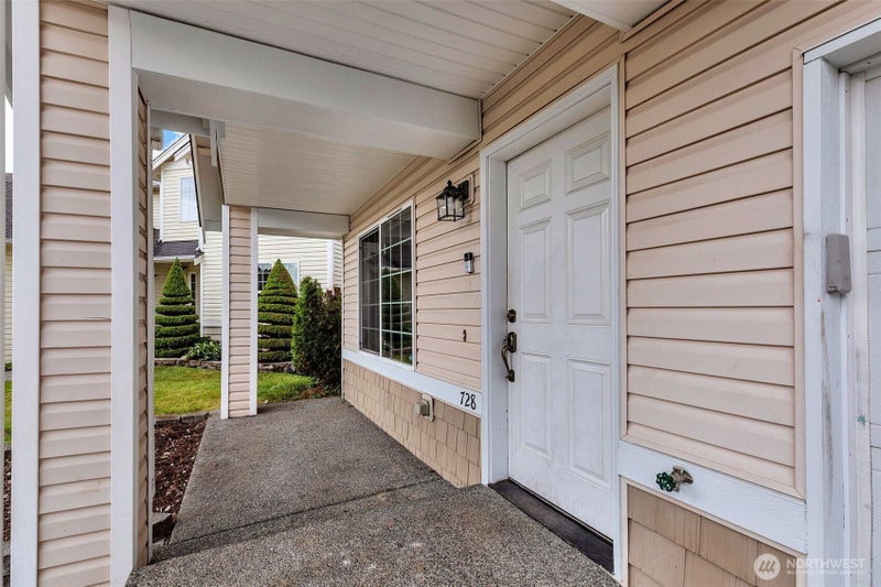 728 95th Court SE