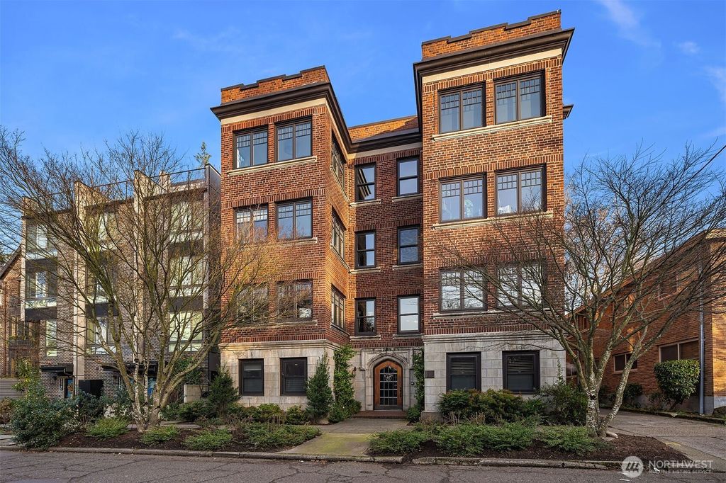 Photo of 1112 Broadway E #402, Seattle, WA 98102 (MLS # 2353585)