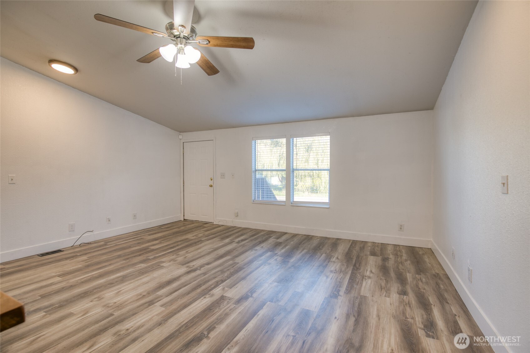 115 E Mohler