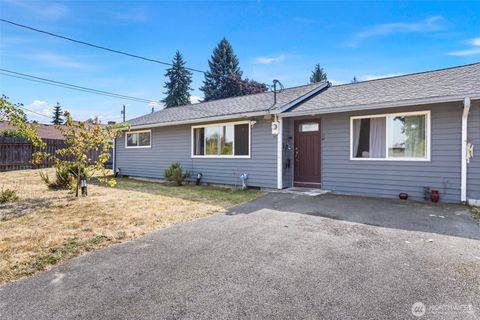 Photo of 6204 224 Street SW, Mountlake Terrace, WA 98043 (MLS # 2426997)