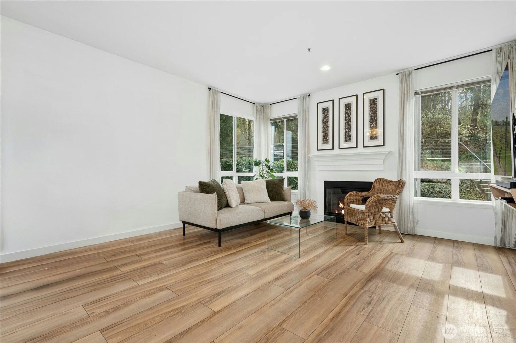 12012 NE 204th Place C203