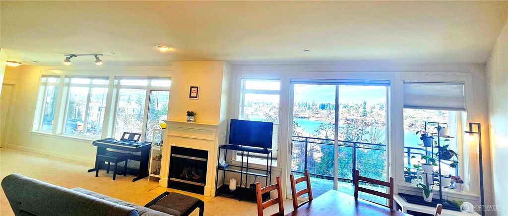 Photo of 3217 Eastlake Avenue E #303, Seattle, WA 98102 (MLS # 2464807)
