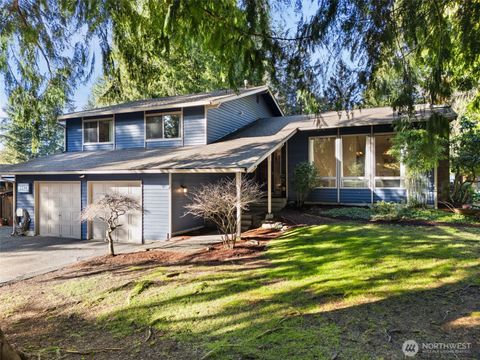 2234 NE Goldenrod Avenue Bremerton WA 98311