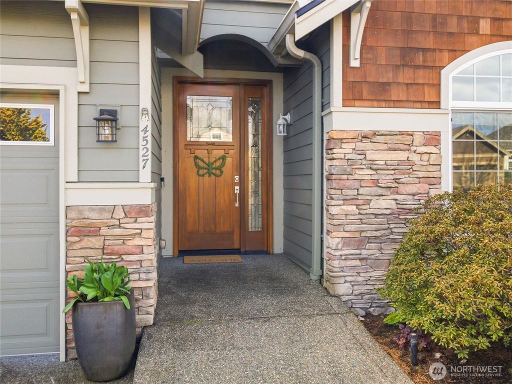 Photo of 4527 Prestwick Lane SE, Olympia, WA 98513 (MLS # 2504017)