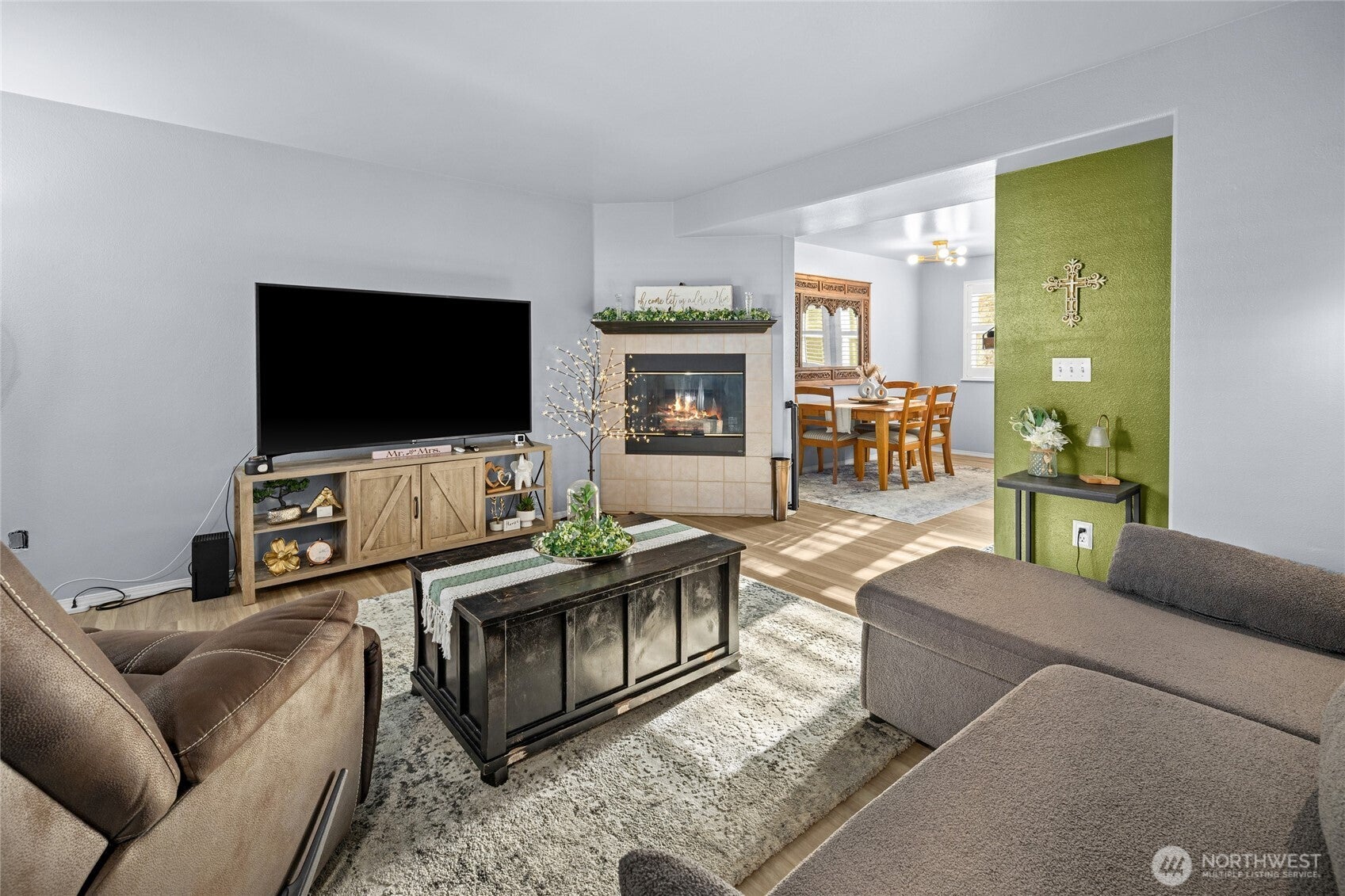 10904 62nd Street E
