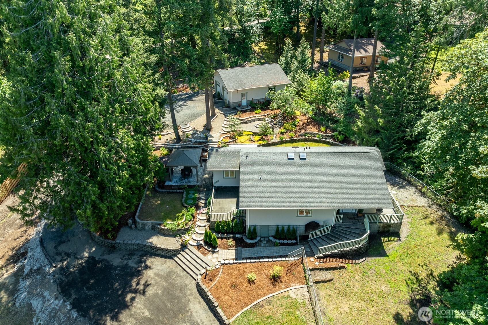 19290 E State Route 106