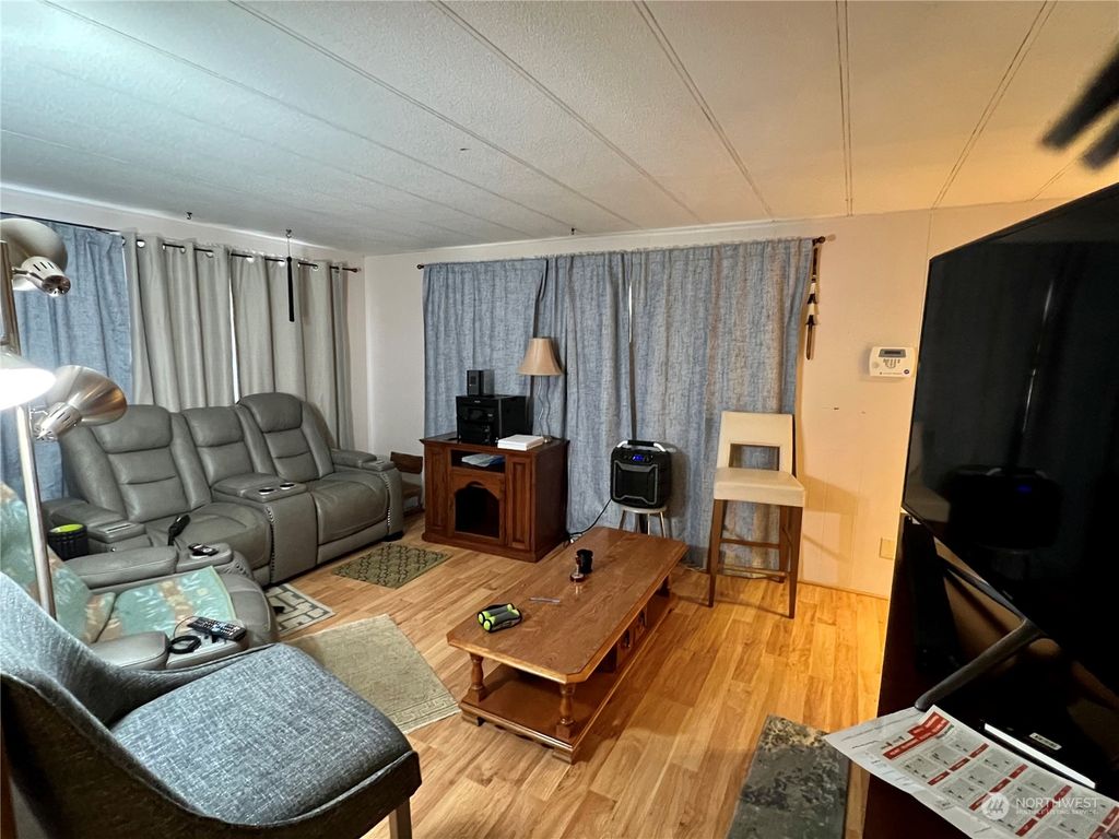 Photo of 3231 S 181st Street #91, SeaTac, WA 98188 (MLS # 2047664)