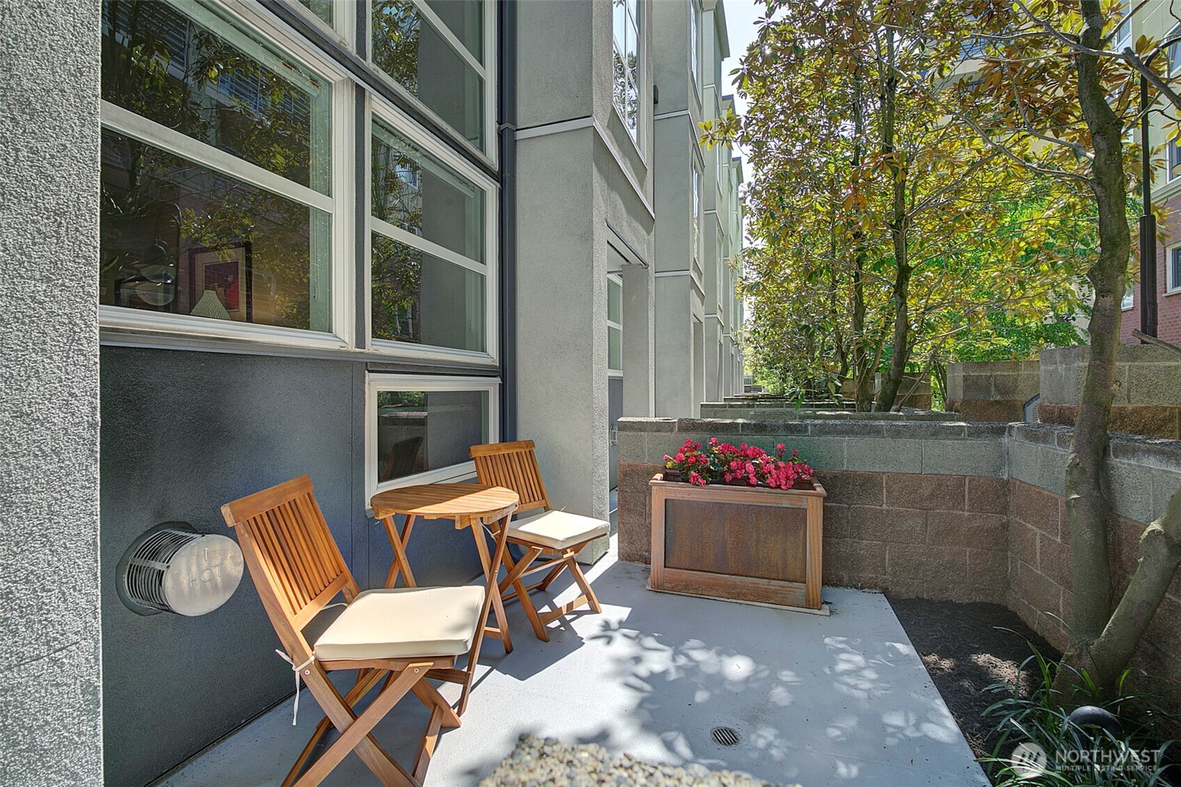 10042 Main Street 117