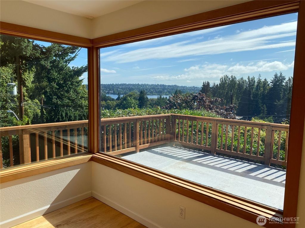 Photo of 718 N 59TH Street, Seattle, WA 98103 (MLS # 2385503)