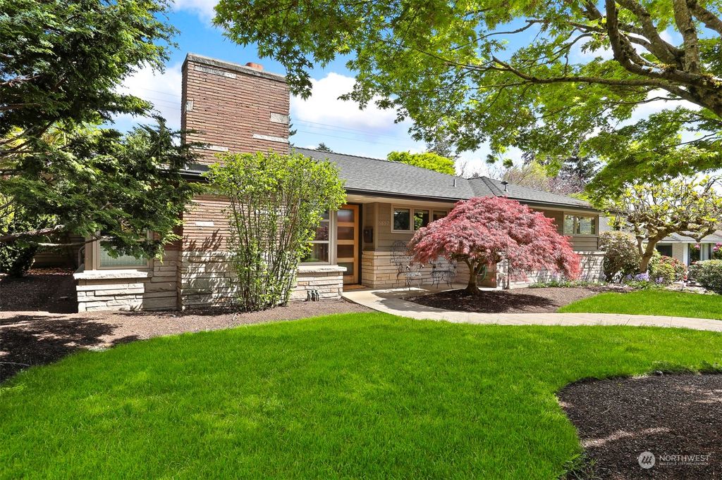 Photo of 6852 44th Place NE, Seattle, WA 98115 (MLS # 2067235)