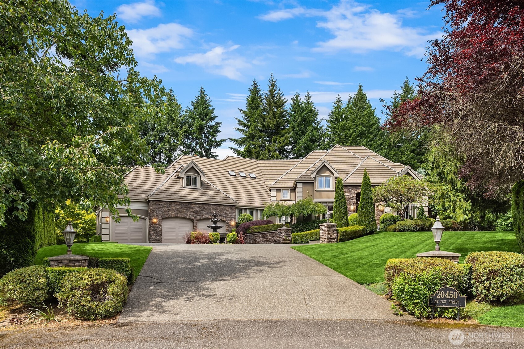 20450 NE 71st Street