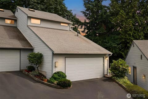 Photo of 11306 101st Place NE #1306, Kirkland, WA 98033 (MLS # 2550350)