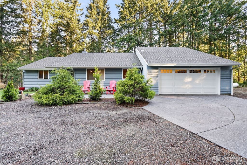 Photo of 4918 Shellridge Road NW, Olympia, WA 98502 (MLS # 2468752)