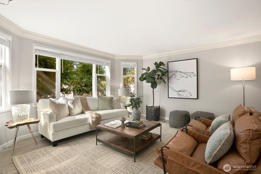 Photo of 4084 220th Place SE #1038, Issaquah, WA 98029 (MLS # 2360229)