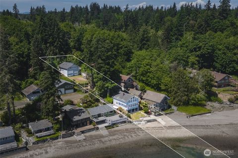 Photo of 9230 B Hunter Point Road NW, Olympia, WA 98502 (MLS # 2531045)