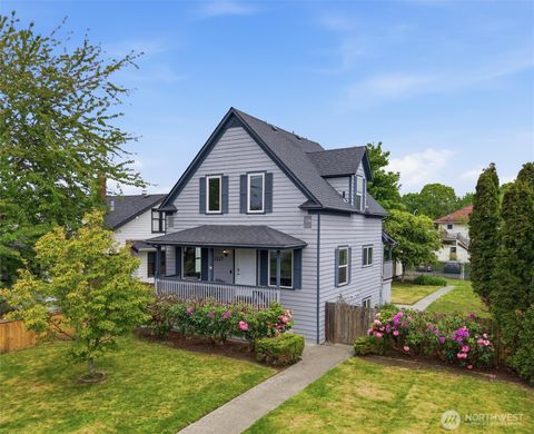 Photo of 2117 Lombard Avenue, Everett, WA 98201 (MLS # 2526481)