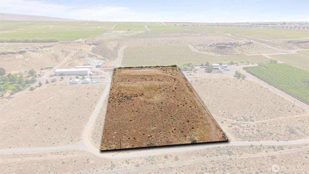 Photo of 0 TBD Highway 243, Mattawa, WA 99349 (MLS # 2467471)