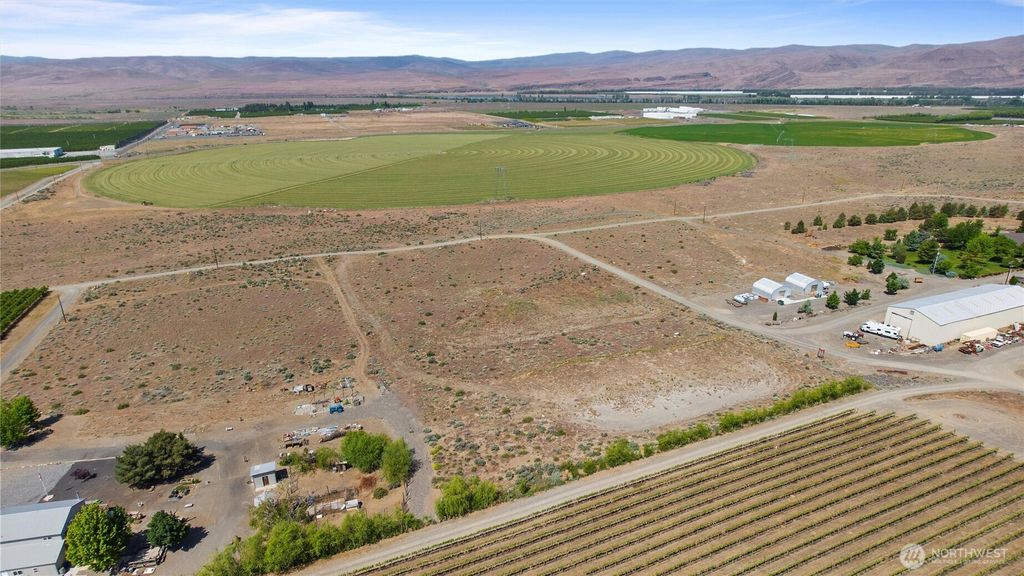 Photo of 0 TBD Highway 243, Mattawa, WA 99349 (MLS # 2467471)