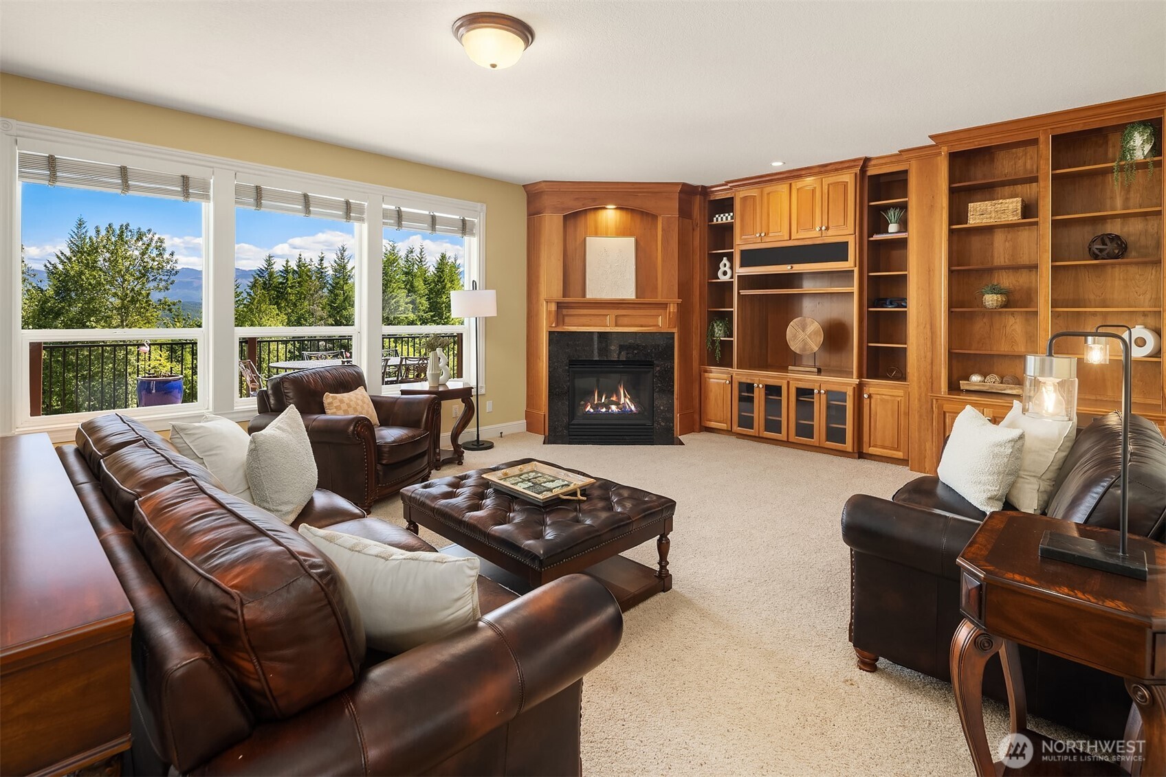 6230 Fairway Place SE