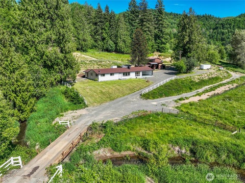 Photo of 8442 US Highway 12, Glenoma, WA 98336 (MLS # 2535744)