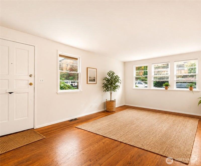 3820 14th Avenue S
