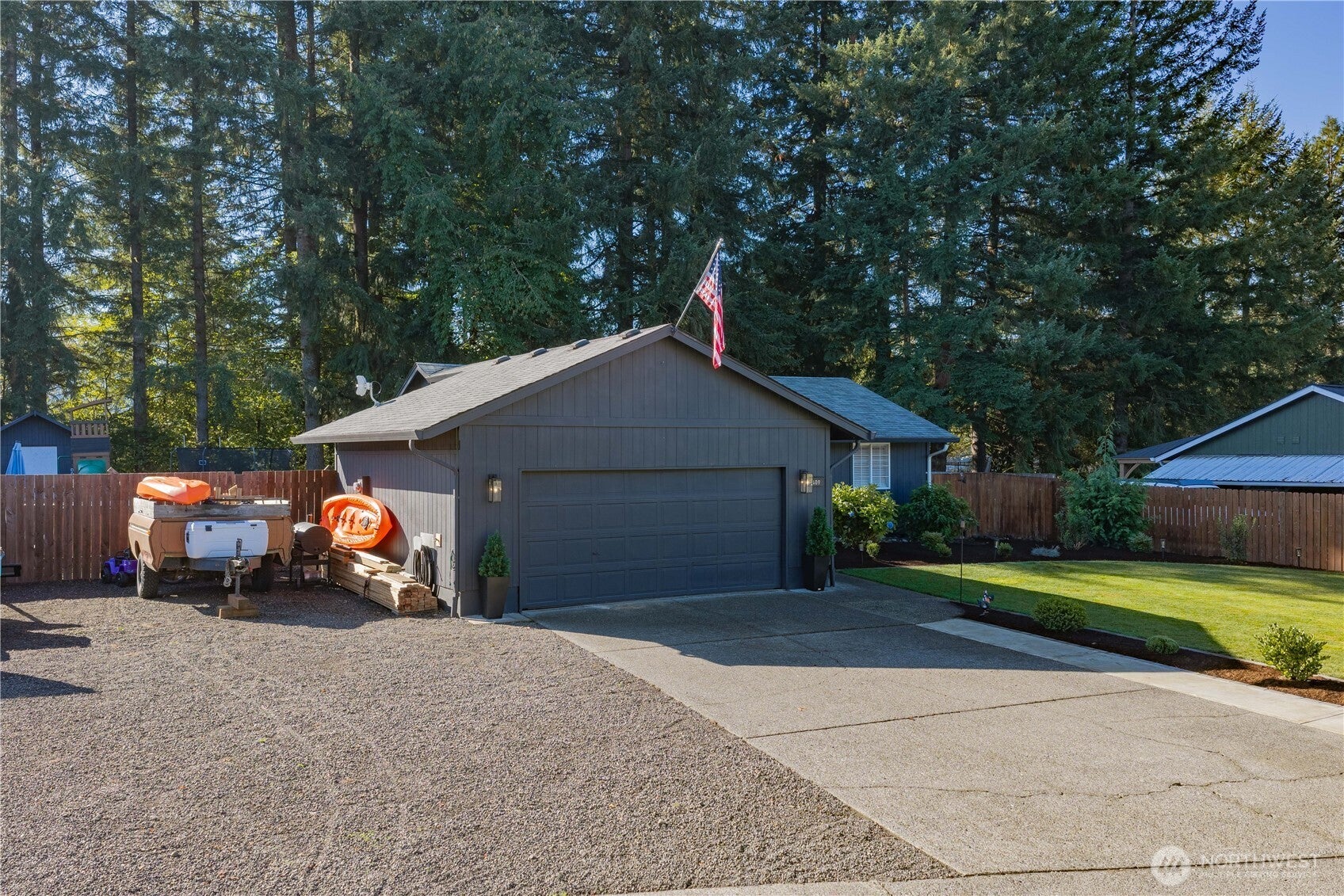 409 E Alexander Street