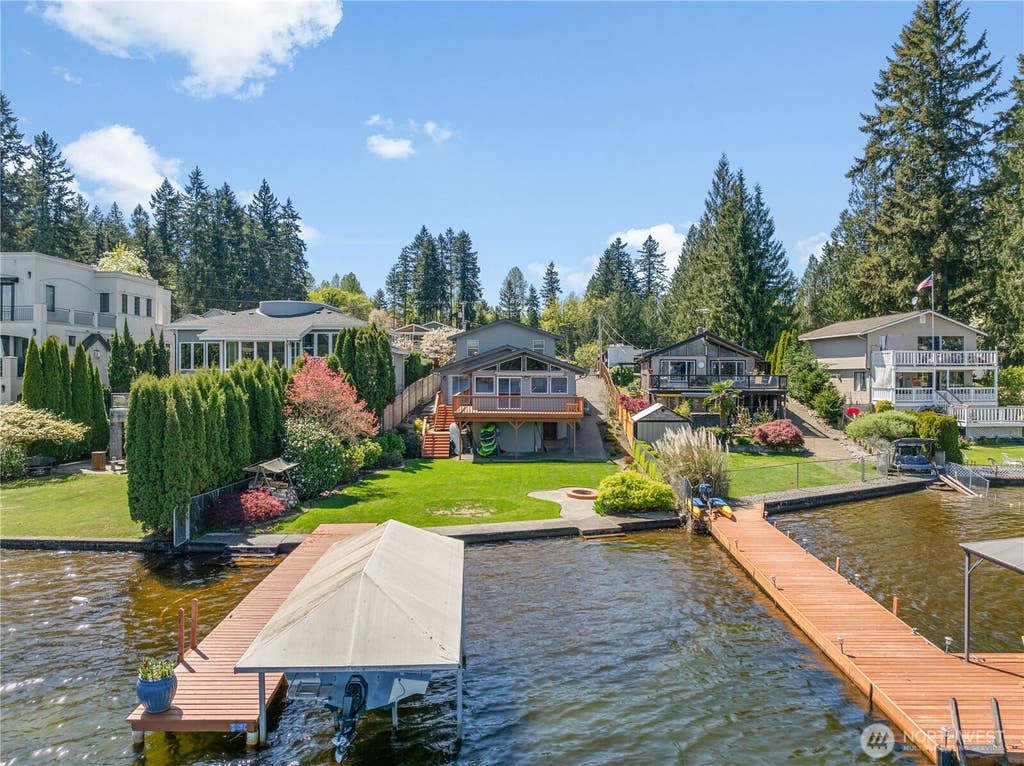 Photo of 30478 227th Place SE, Black Diamond, WA 98010 (MLS # 2564833)