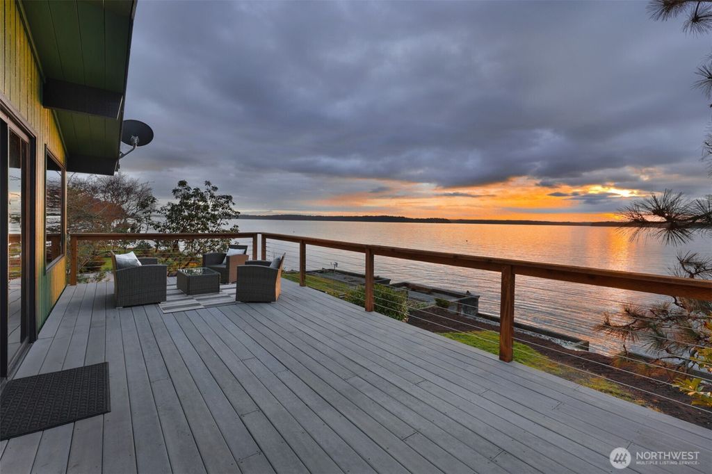 Photo of 6317 Beach Drive SW, Seattle, WA 98136 (MLS # 2494193)