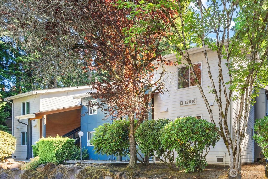 Photo of 12616 NE 119th Street #D7, Kirkland, WA 98034 (MLS # 2408116)