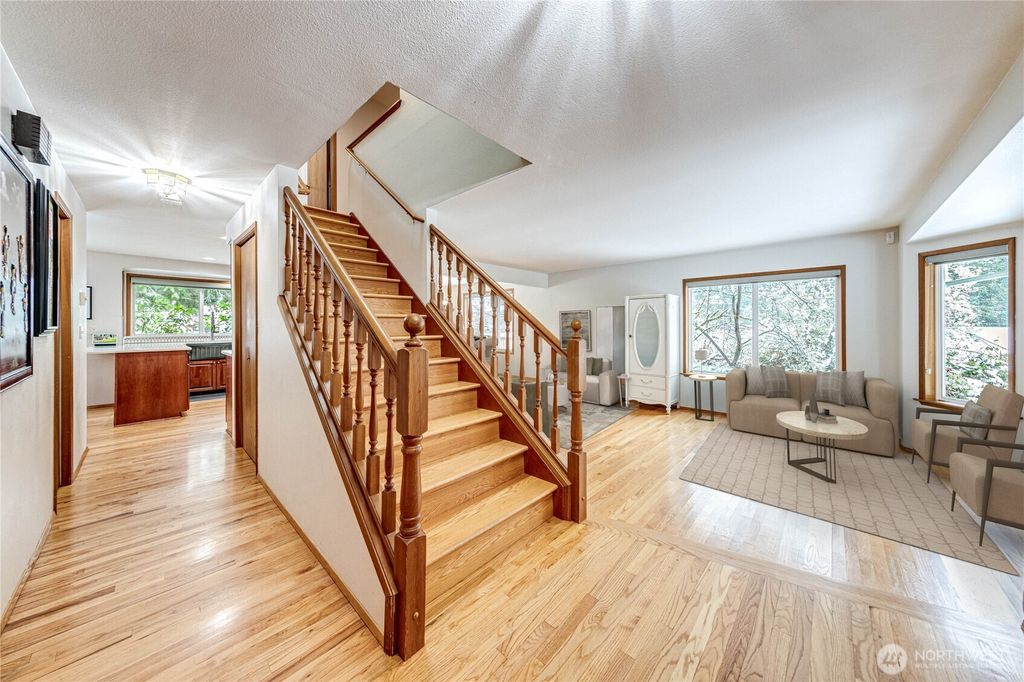 Photo of 22621 95th Avenue SE, Woodinville, WA 98077 (MLS # 2492521)