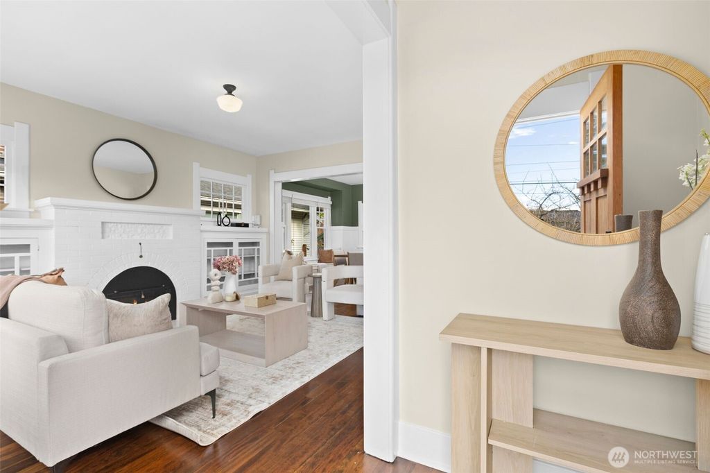 Photo of 4806 1st Avenue NW, Seattle, WA 98107 (MLS # 2484657)