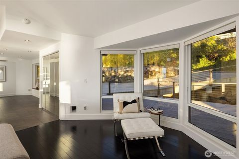 Photo of 15733 25th Avenue SW, Burien, WA 98166 (MLS # 2480986)