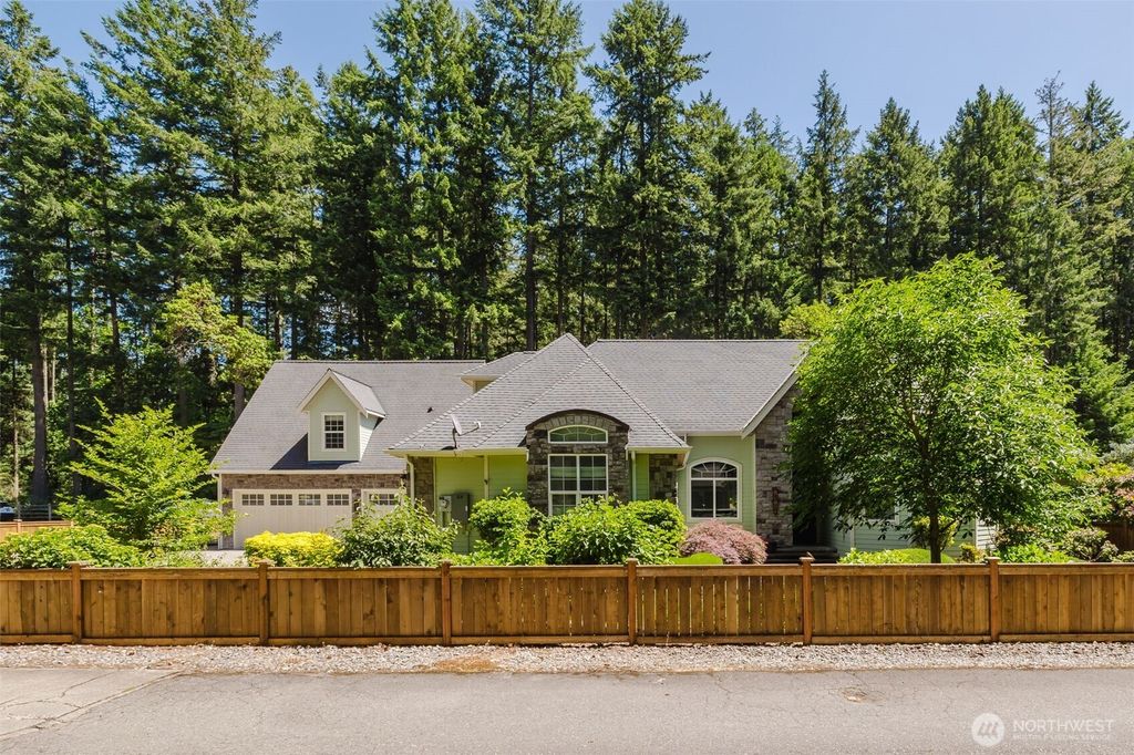 Photo of 14113 84th Avenue Ct NW, Gig Harbor, WA 98329 (MLS # 2444003)