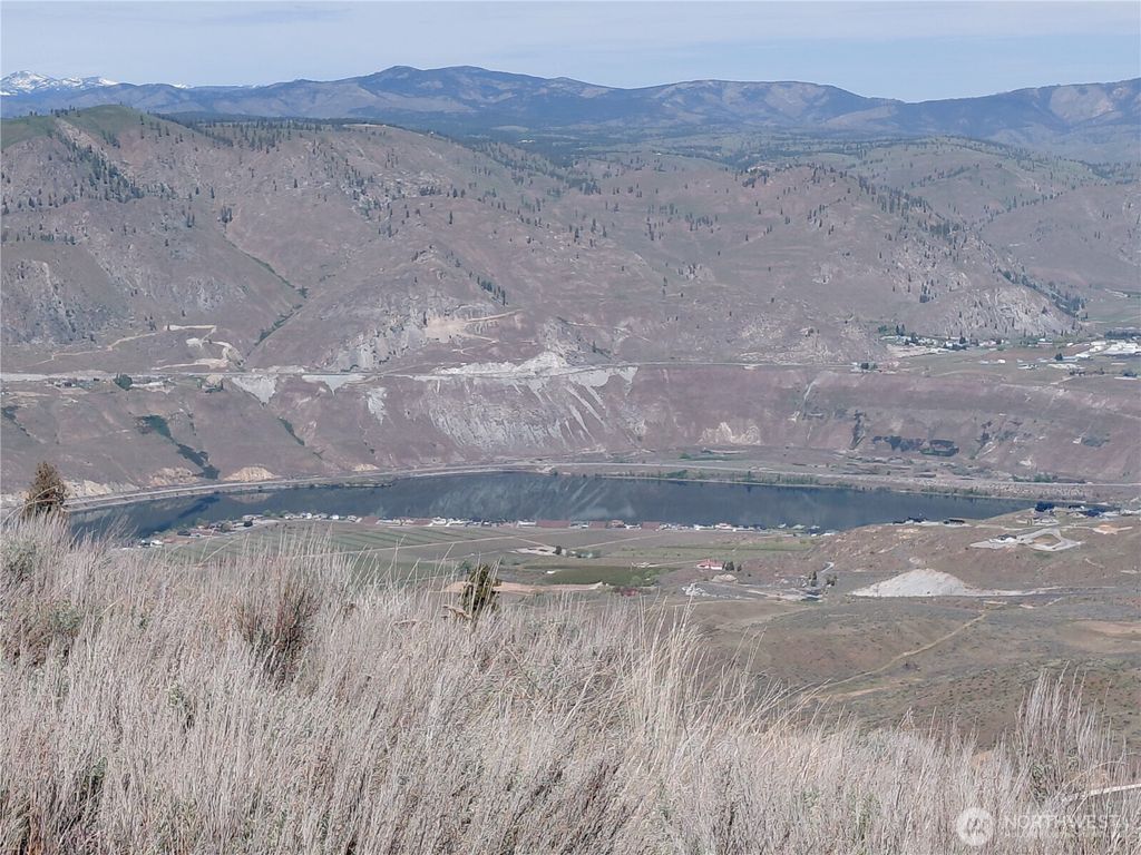 Photo of 272 Mountain Spring Road, Orondo, WA 98843 (MLS # 2511526)