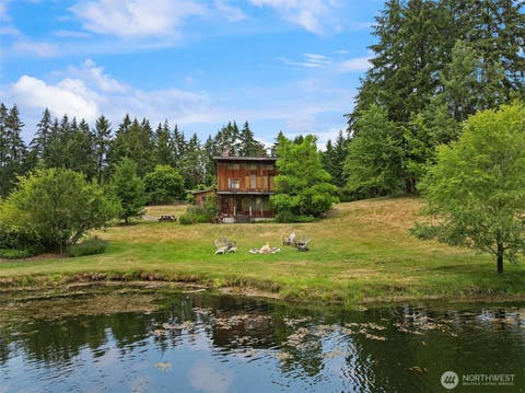 Photo of 7035 High School Road NE, Bainbridge Island, WA 98110 (MLS # 2568663)