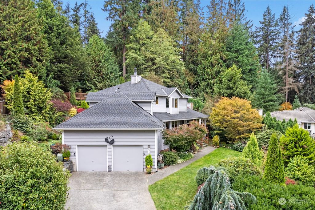 Photo of 6910 163rd Place SW, Edmonds, WA 98026 (MLS # 2178628)