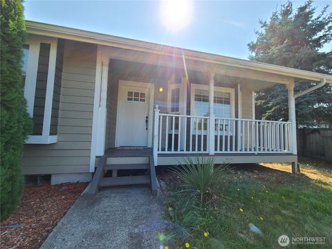 Photo of 12014 163rd Street Court E, Puyallup, WA 98374 (MLS # 2454913)